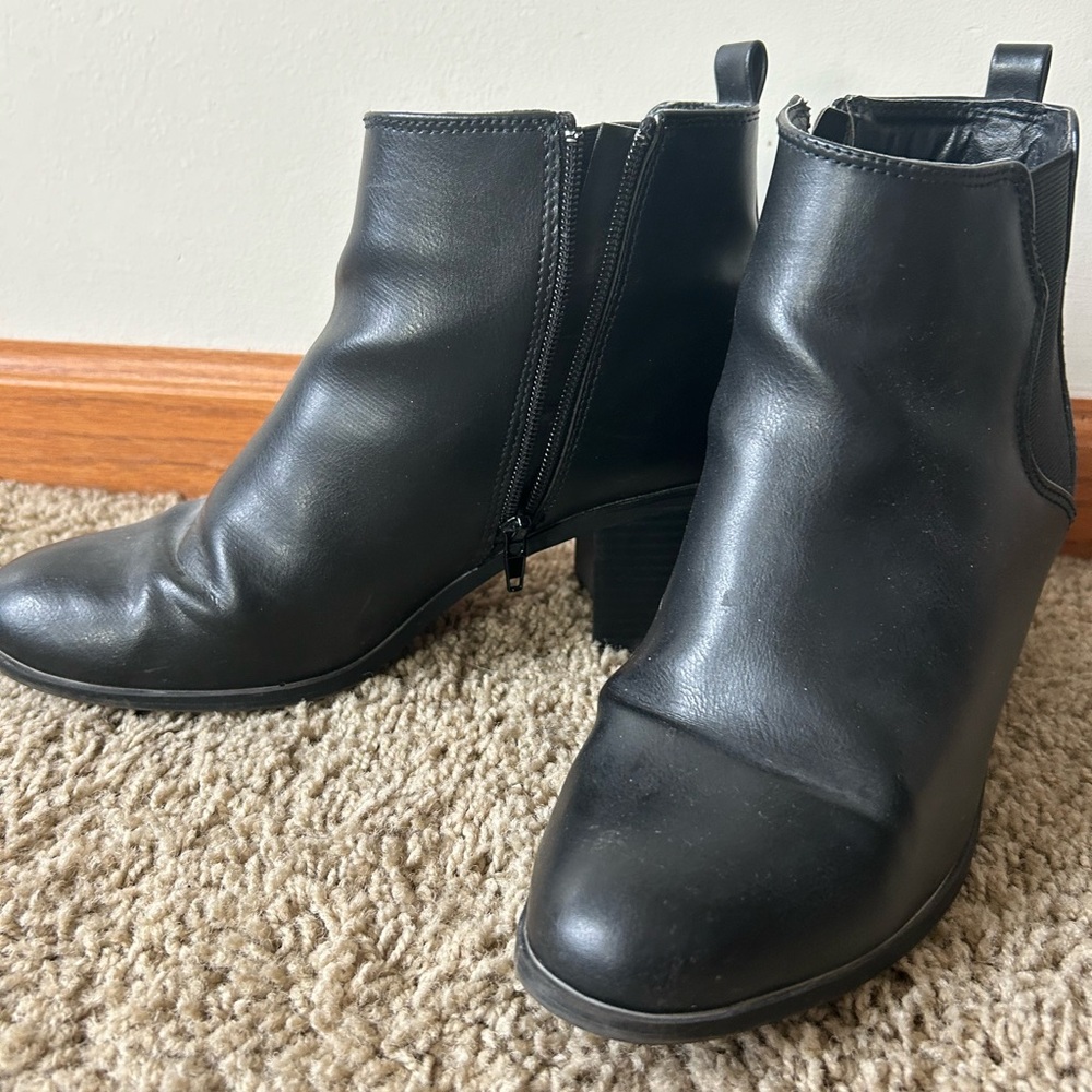 Women’s FALL Black Leather Ankle Boots